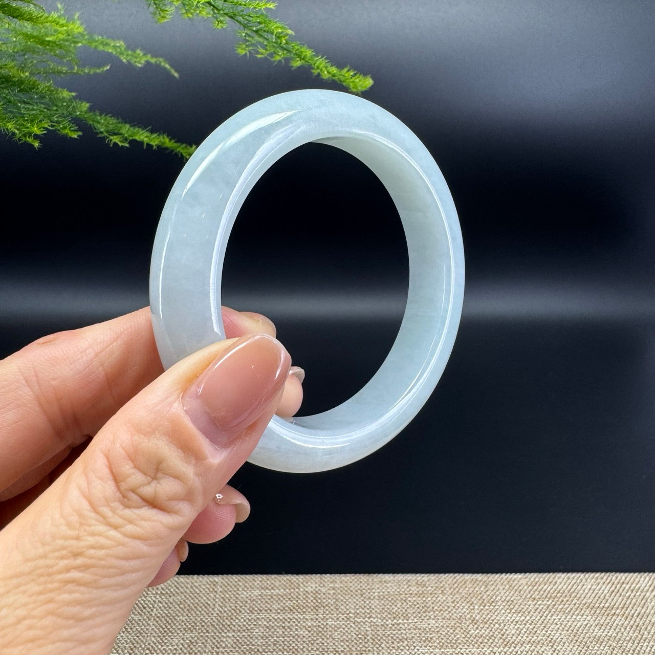 Genuine Burmese Green Jade Jadeite Bangle Bracelet ( 55.7mm )