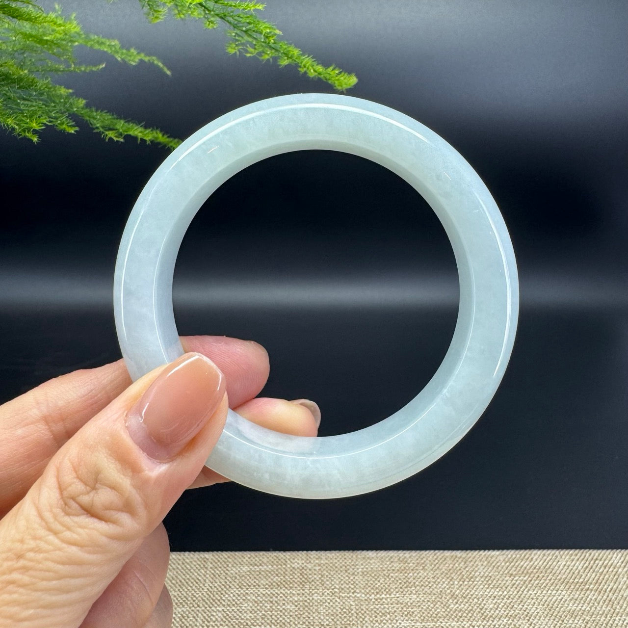 Genuine Burmese Green Jade Jadeite Bangle Bracelet ( 55.7mm )
