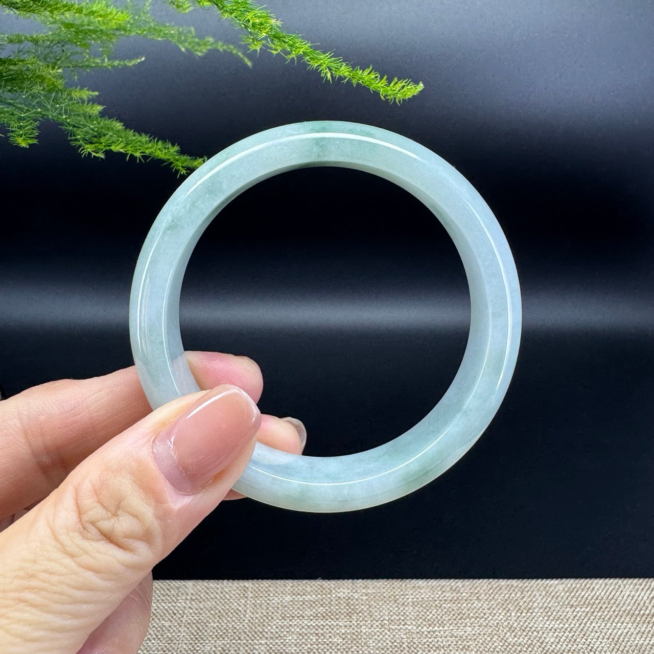 Genuine Burmese Green Jade Jadeite Bangle Bracelet ( 55.8mm )