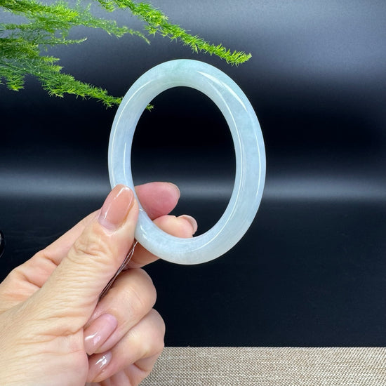 Genuine Burmese Green Jade Jadeite Bangle Bracelet ( 55.8mm )