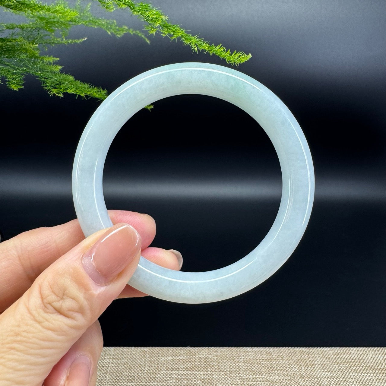 Genuine Burmese Green Jade Jadeite Bangle Bracelet ( 55.8mm )