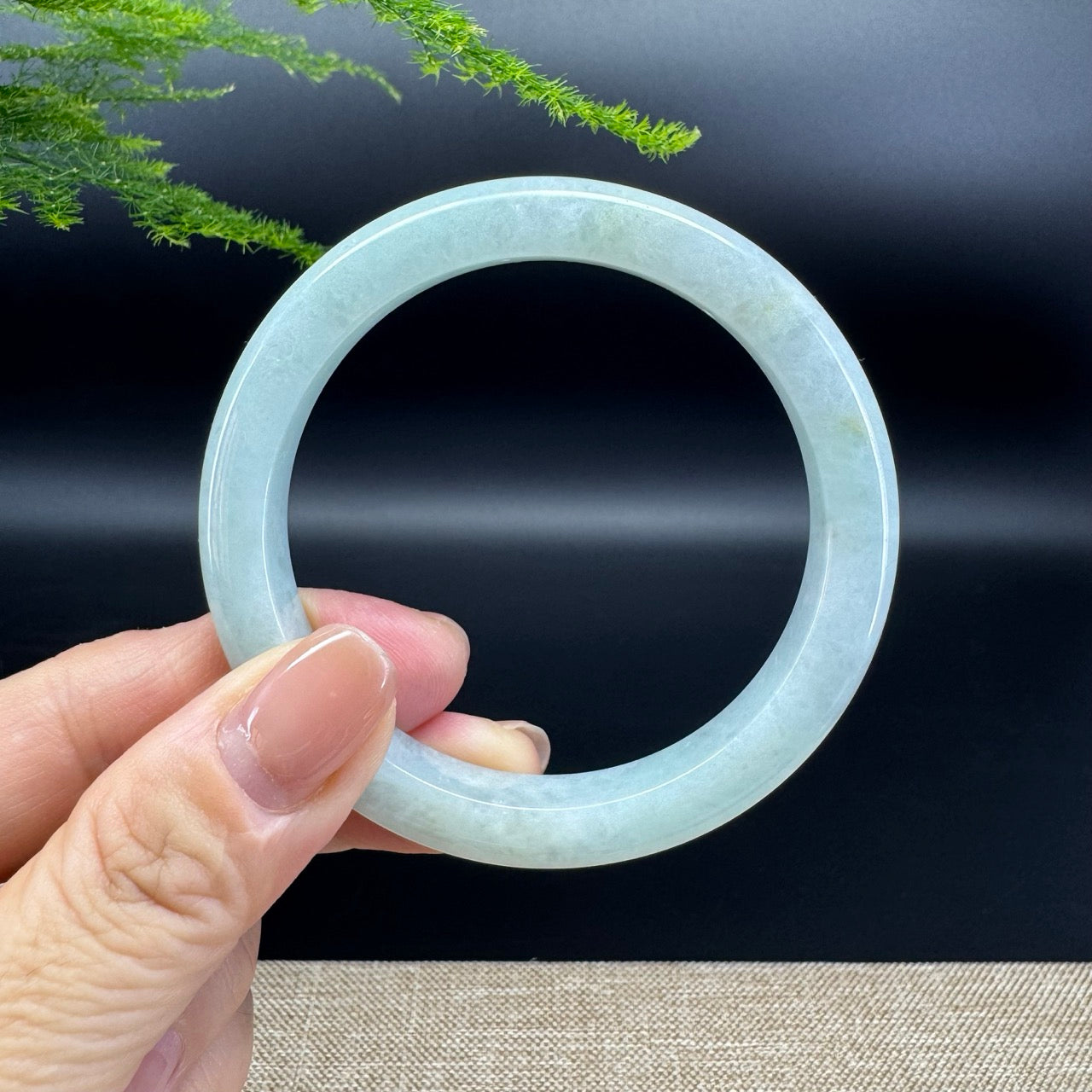 Genuine Burmese Green Jade Jadeite Bangle Bracelet ( 55.2mm )