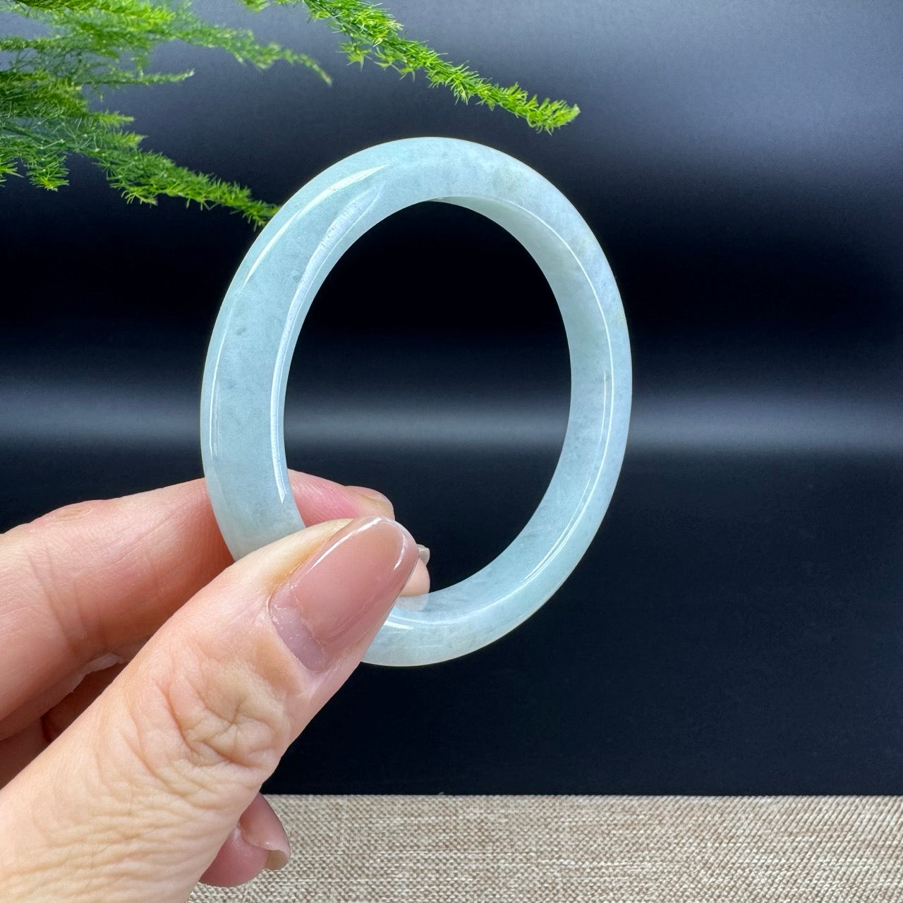 Genuine Burmese Green Jade Jadeite Bangle Bracelet ( 55.2mm )