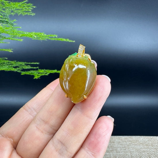 RealJade® Co. 18K Yellow Gold Genuine Burmese Yellow Green Jadeite Jade Shou Tao Pendant with Diamond