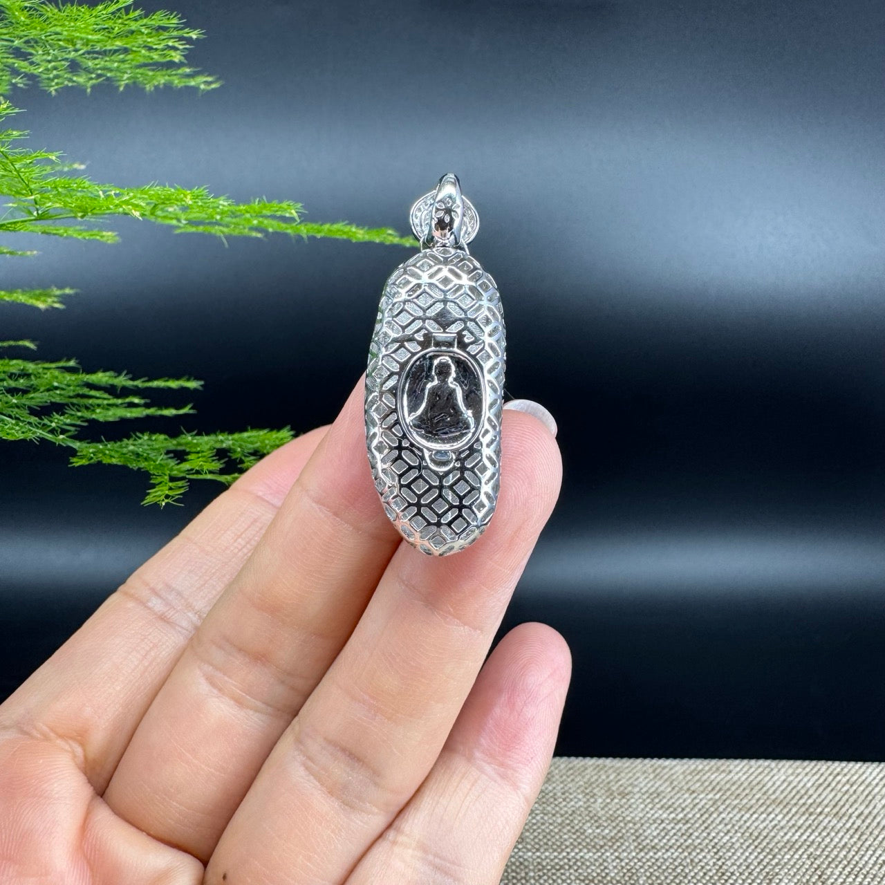 18K White Gold High end Guatemala Green Jadeite Jade Shou Tao Pendant with Diamond