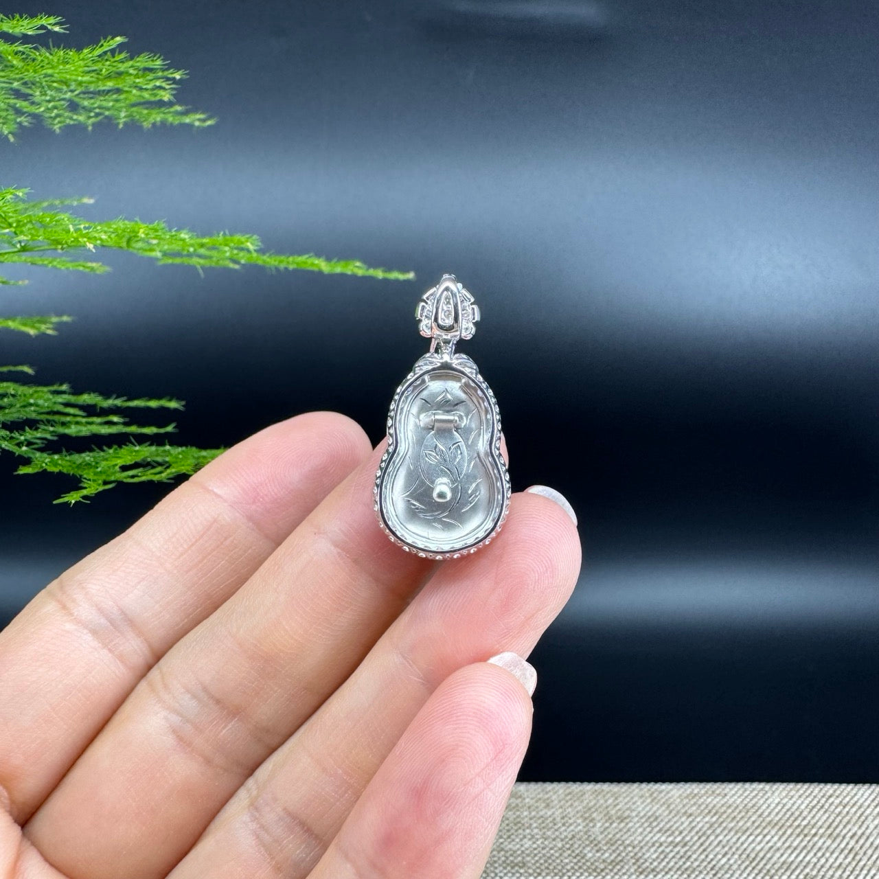 RealJade® Co. Genuine Green Jadeite Jade Good Luck Hulu Bottle Gourd Necklace With 18K White Gold Bail