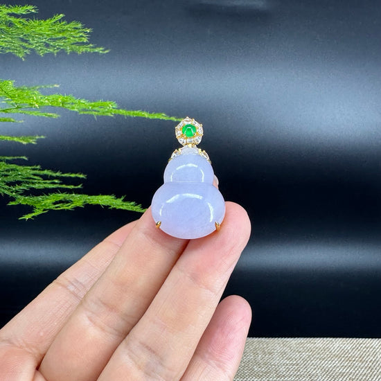 RealJade® Co. Genuine Light Lavender Jadeite Jade Good Luck Hulu Necklace With 18K Yellow Gold Bail And Diamonds