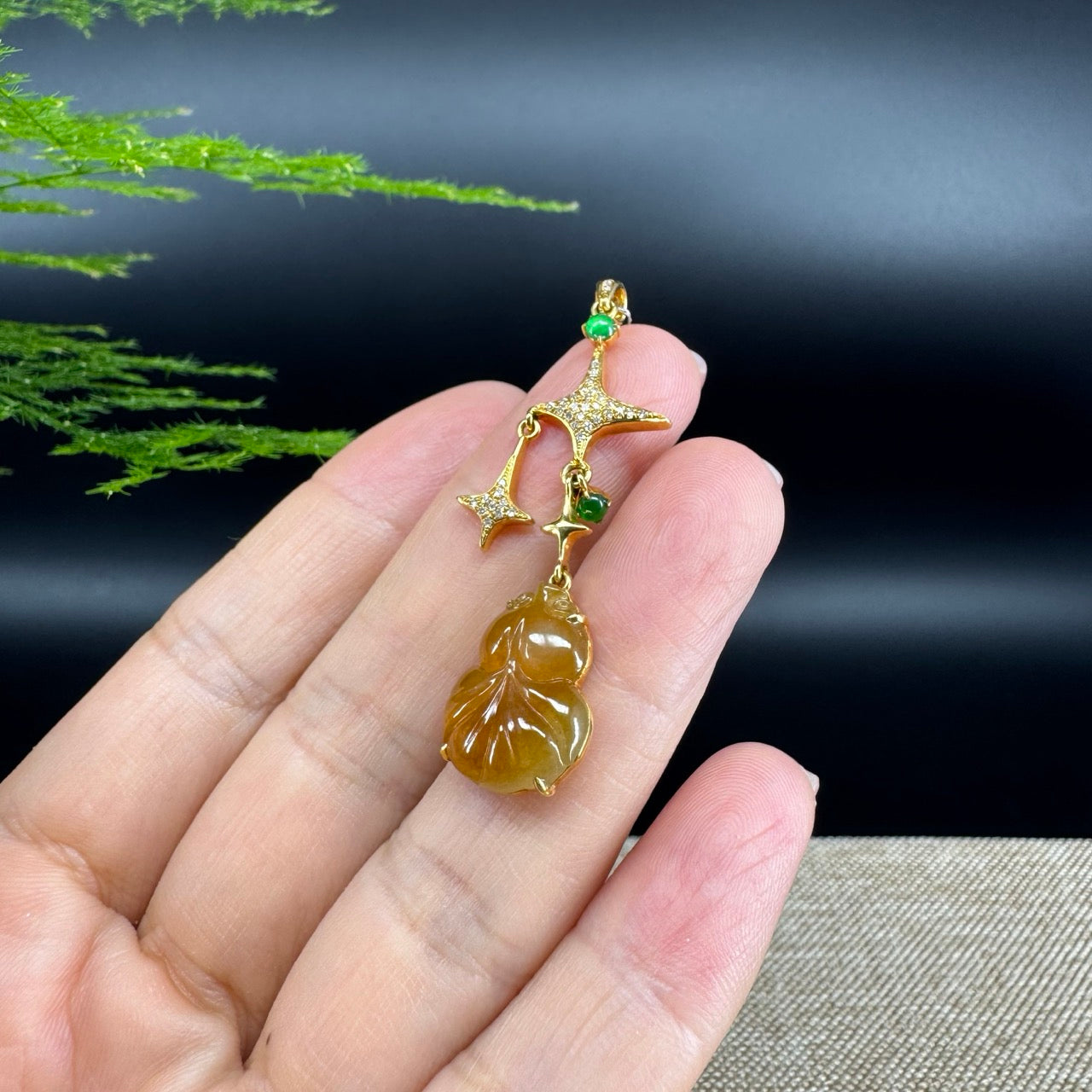 RealJade® Co. 18K Yellow Gold Genuine Honey Yellow Jadeite Jade Hu Lu Fish Necklace