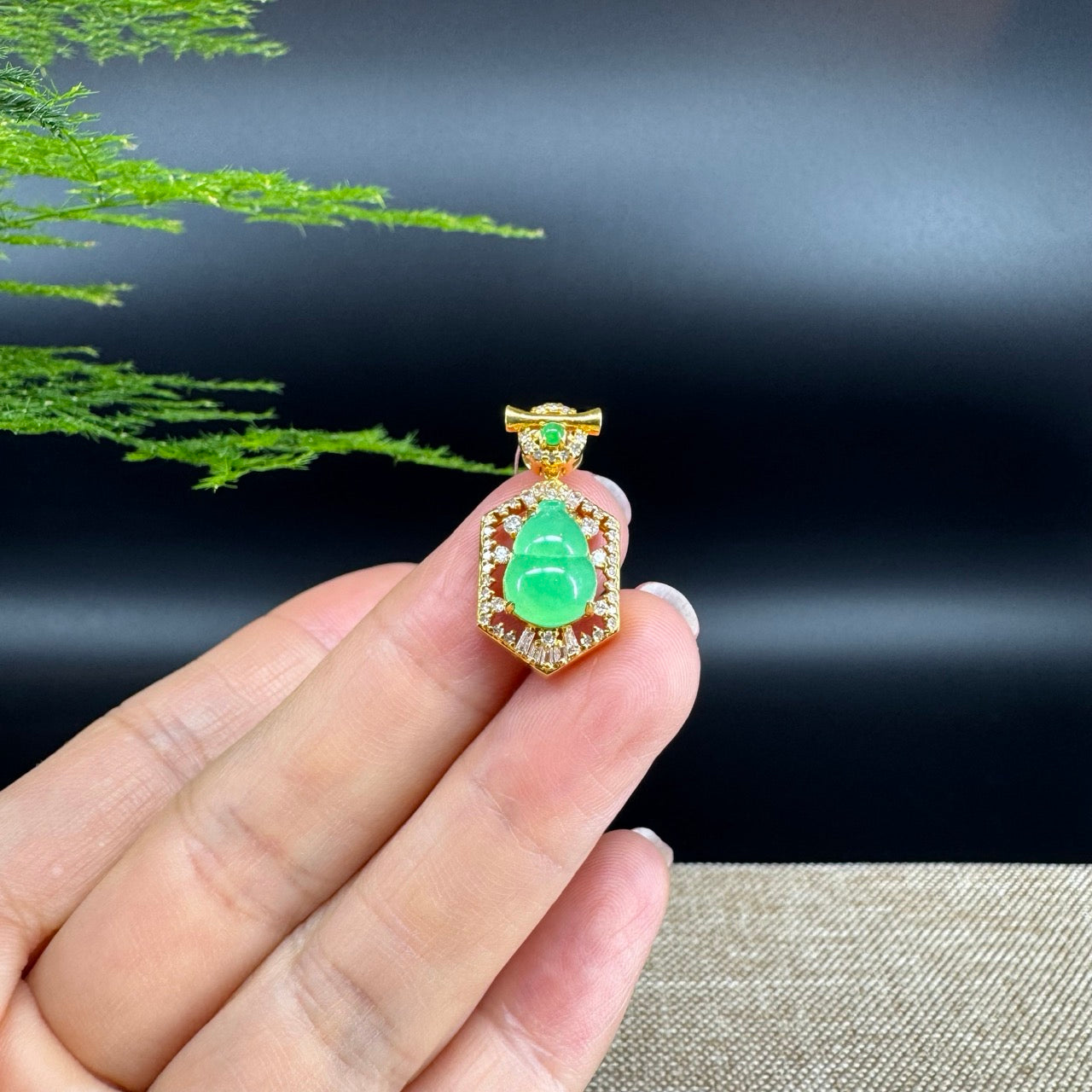 RealJade® Co. Genuine Green Jadeite Jade Good Luck Hulu Bottle Gourd Necklace With 18K Yellow Gold Bail