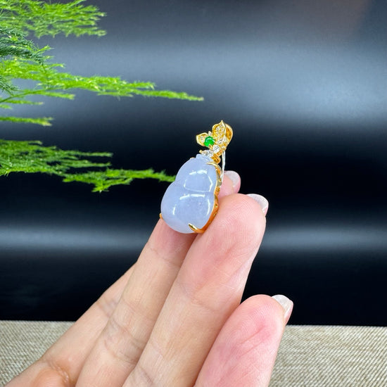 RealJade® Co. Genuine Light Lavender Jadeite Jade Good Luck Hulu Necklace With 18K Yellow Gold Bail