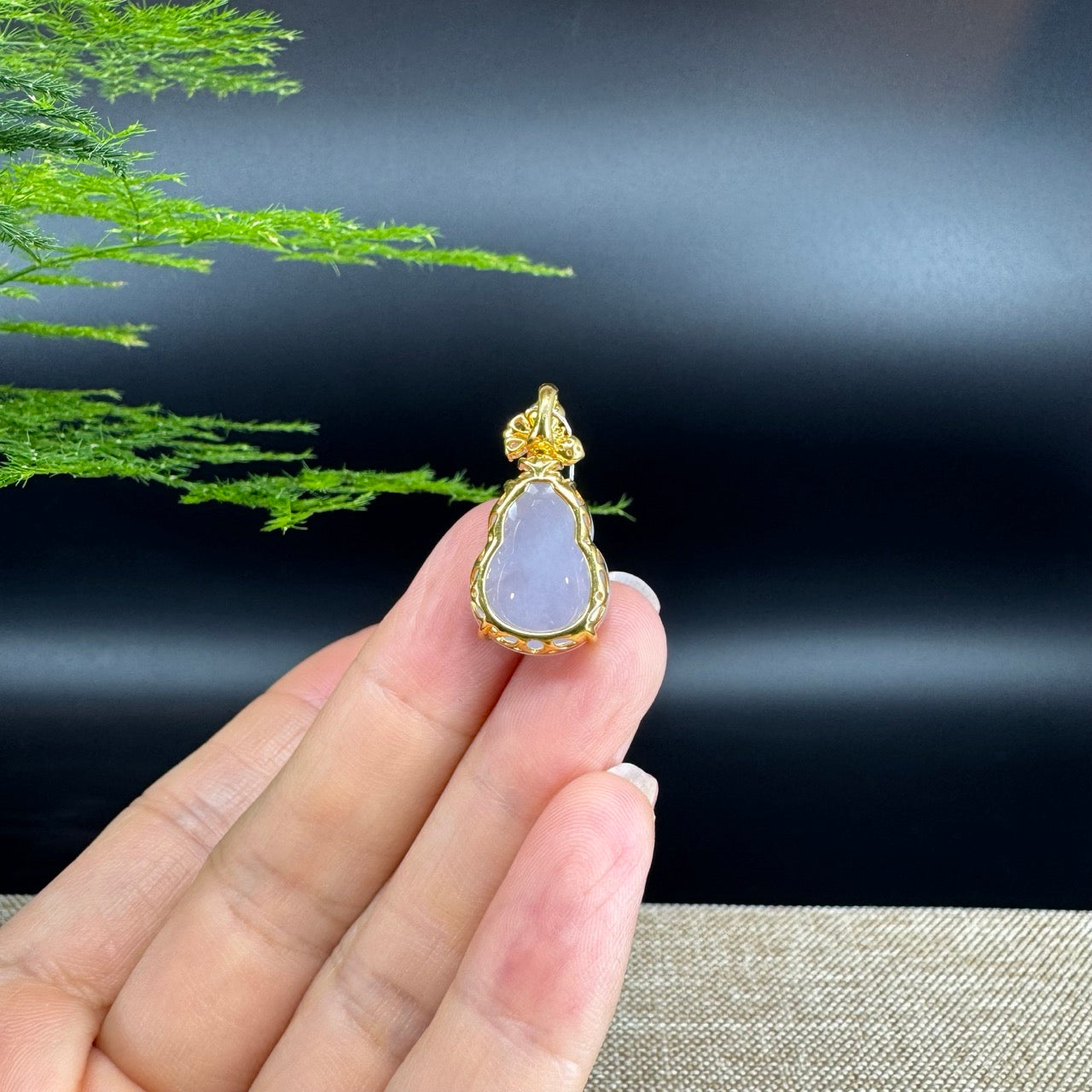 RealJade® Co. Genuine Light Lavender Jadeite Jade Good Luck Hulu Necklace With 18K Yellow Gold Bail