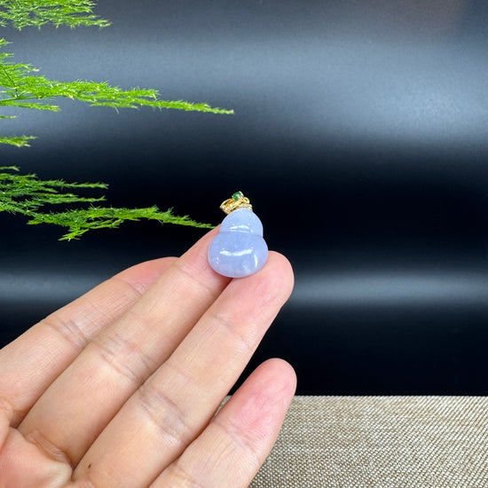 RealJade® Co. Genuine Lavender Jadeite Jade Good Luck Hulu Necklace With 18K Yellow Gold Bail