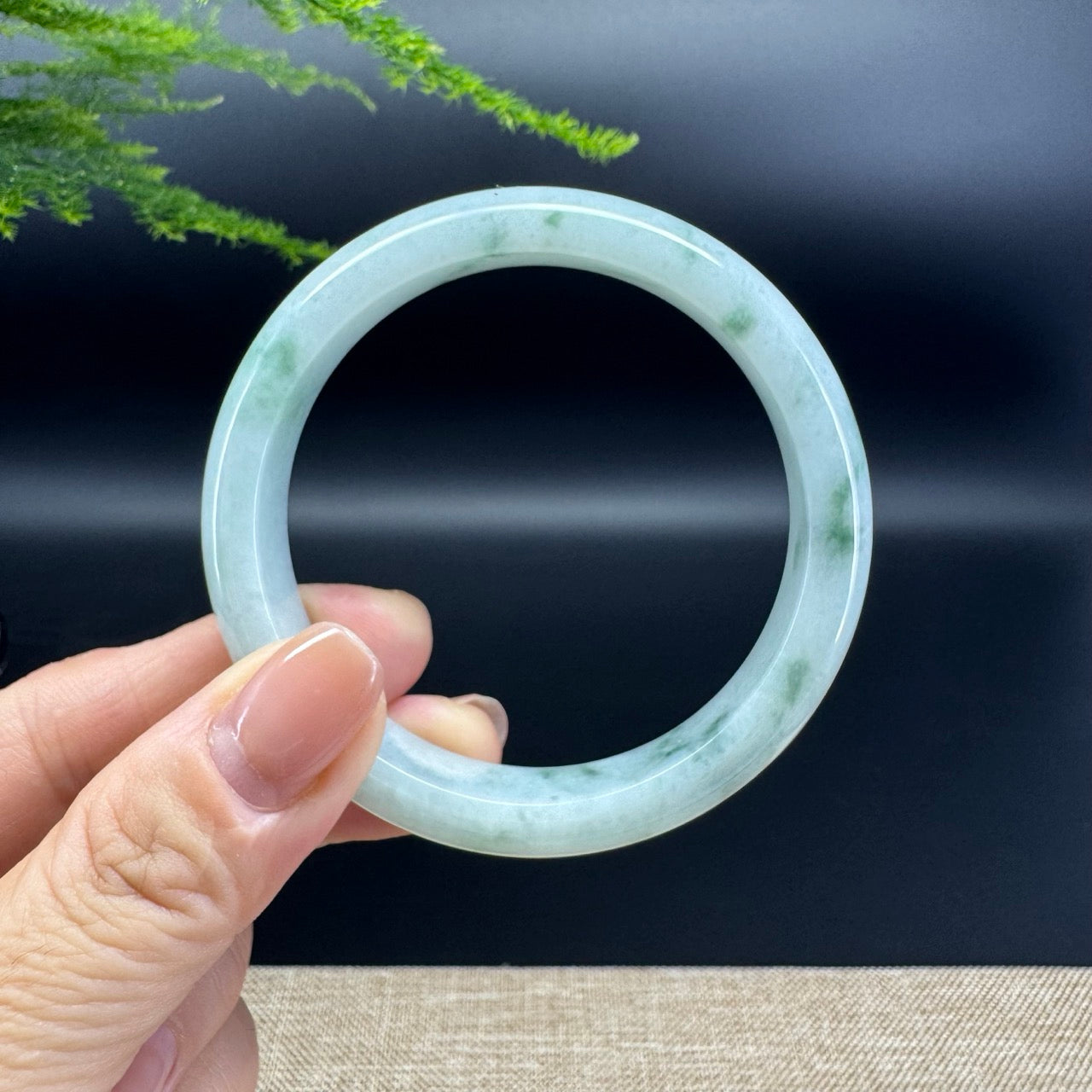 Genuine Burmese Green Jade Jadeite Bangle Bracelet ( 55.4mm )