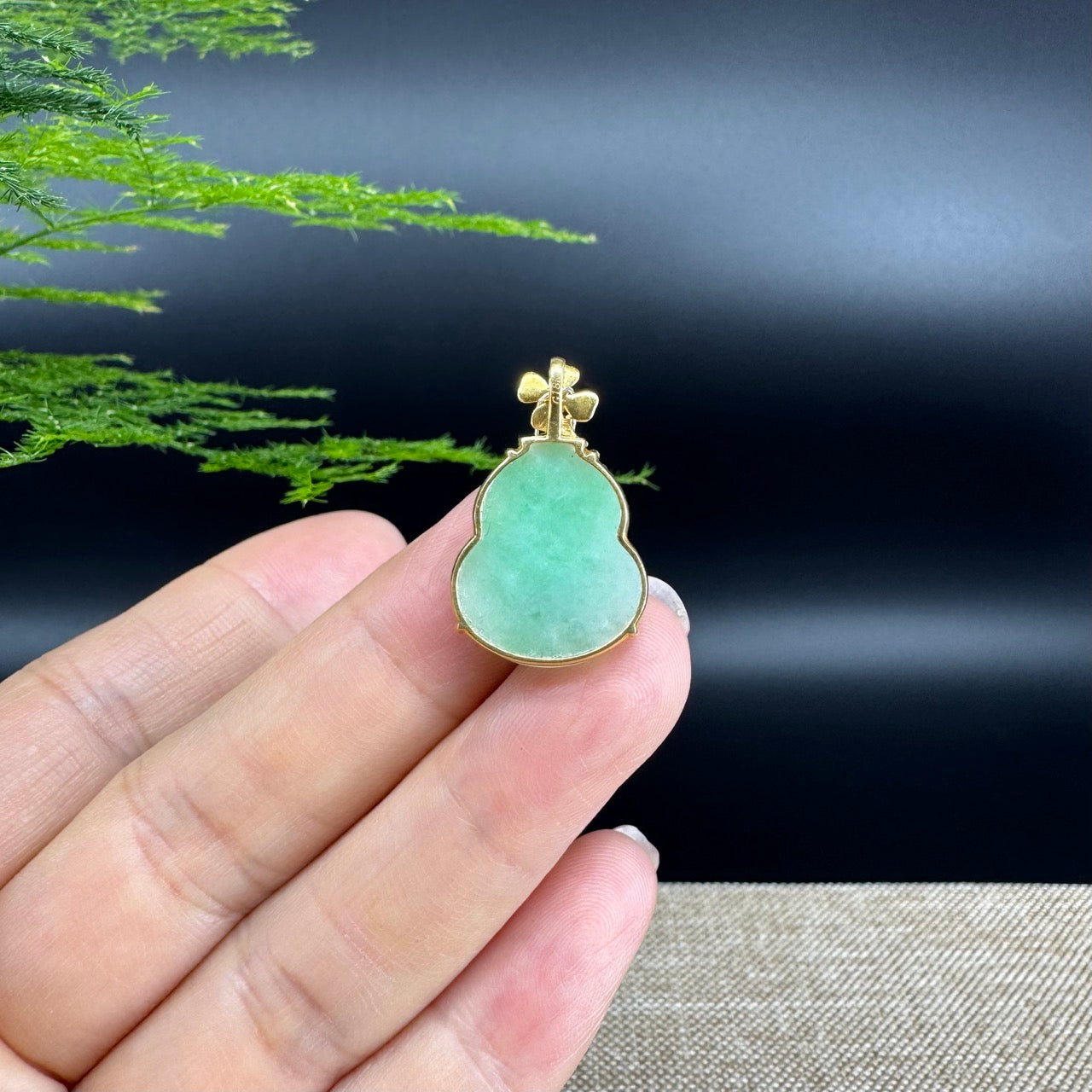 RealJade® Co. Genuine Green Jadeite Jade Good Luck Hulu Bottle Gourd Necklace With 18K Yellow Gold Bail