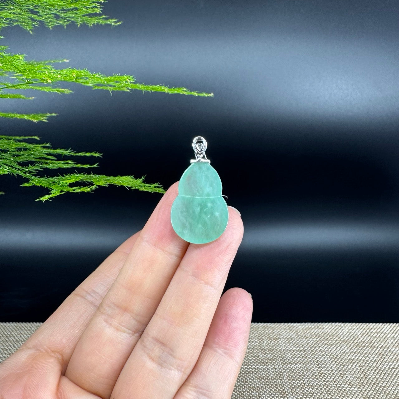 RealJade® Co. Genuine Green Jadeite Jade Good Luck Hulu Bottle Gourd Necklace With 18K White Gold Bail