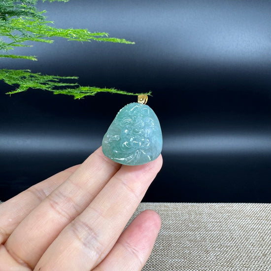 Natural 18K Yellow Gold Burmese Green Jadeite Jade Lotus Pendant