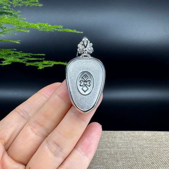 High end genuine Ice Green Jadeite Jade Jin Zhi Yu Ye (Leaf) Necklace With Diamond Bail