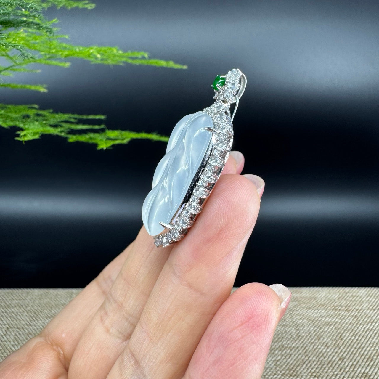 High end RealJade® Co. Genuine Ice Jadeite Jade Jin Zhi Yu Ye (Leaf) Necklace