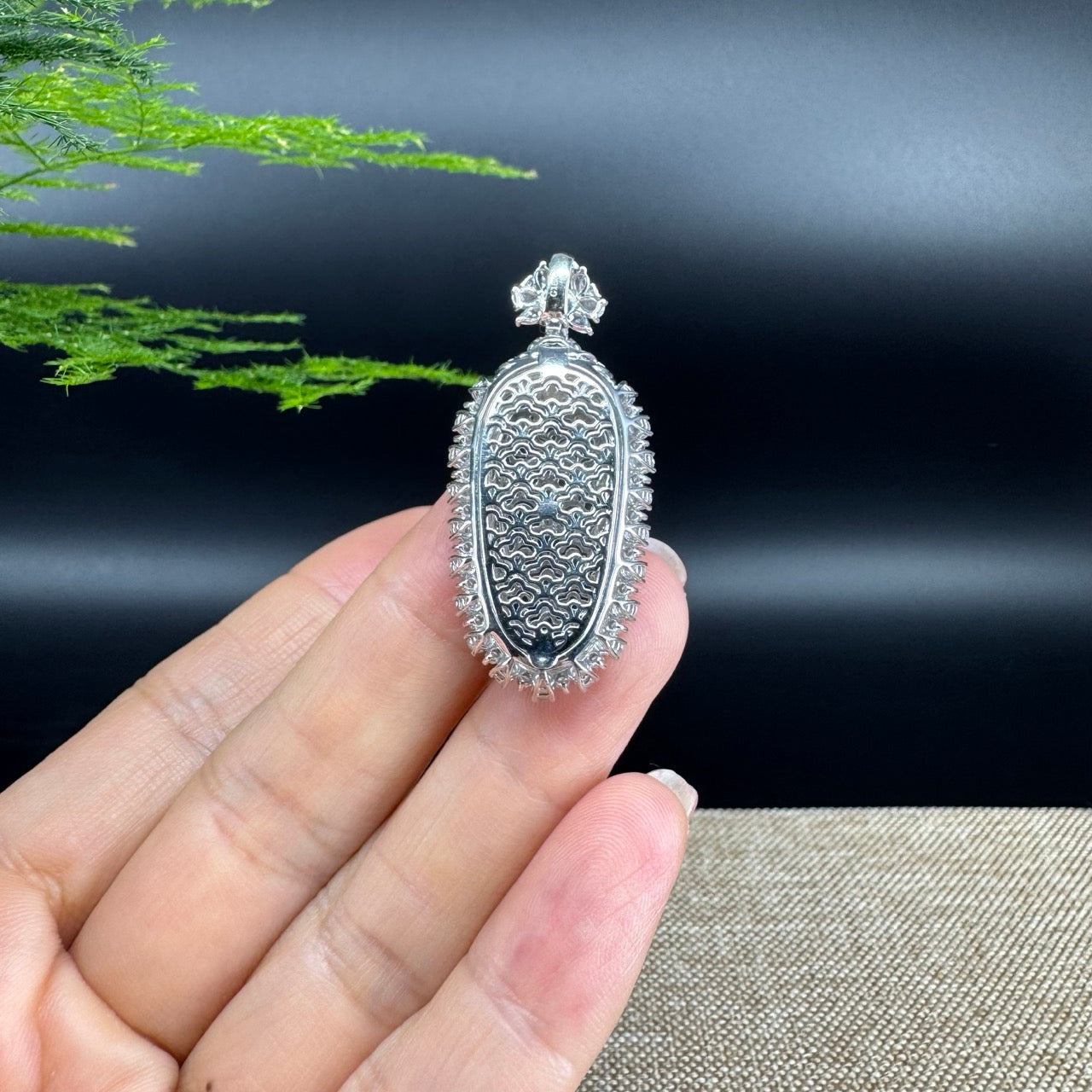 High end RealJade® Co. Genuine Ice Jadeite Jade Jin Zhi Yu Ye (Leaf) Necklace