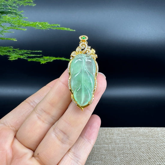 High end genuine Green Jadeite Jade Jin Zhi Yu Ye (Leaf) Necklace With Yellow Gold Diamond Bail