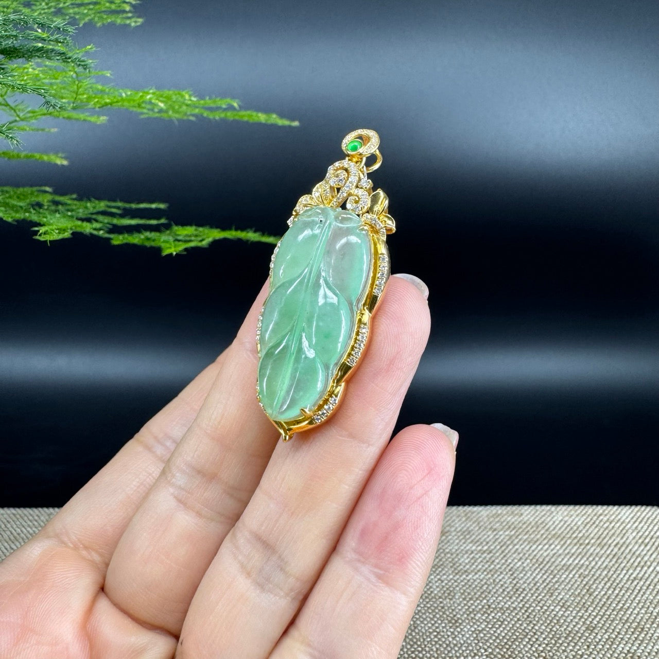 High end genuine Green Jadeite Jade Jin Zhi Yu Ye (Leaf) Necklace With Yellow Gold Diamond Bail