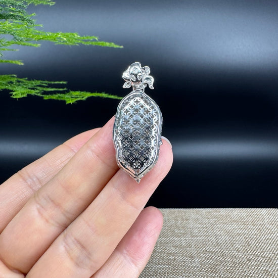 High end genuine Yellow Jadeite Jade Jin Zhi Yu Ye (Leaf) Necklace With Gold Diamond Bail