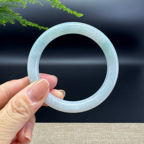 Genuine Burmese Green Jade Jadeite Bangle Bracelet ( 56.4mm )