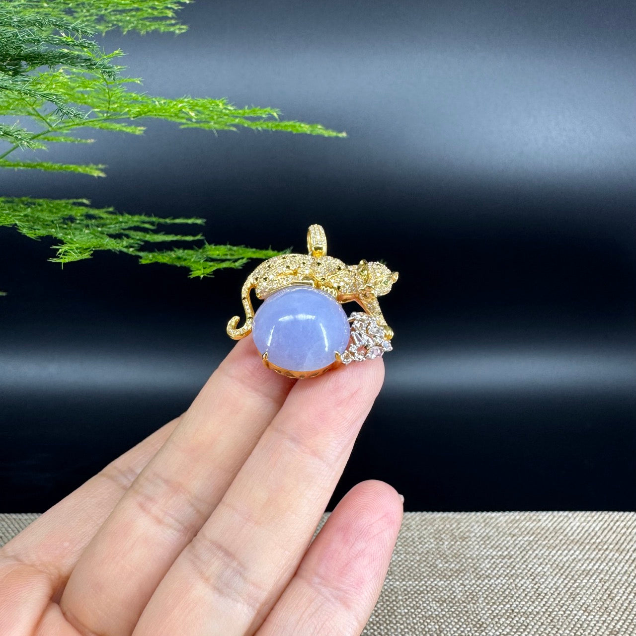 RealJade® Co. High-'end Genuine Lavender Jadeite Jade  Leopard Necklace With 18K Yellow Gold Diamond Bail