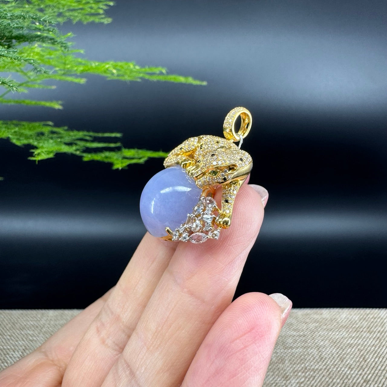 RealJade® Co. High-'end Genuine Lavender Jadeite Jade  Leopard Necklace With 18K Yellow Gold Diamond Bail