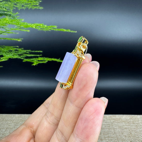 18k Yellow Gold Genuine Burmese Jadeite Bamboo Pendant Necklace With Diamond