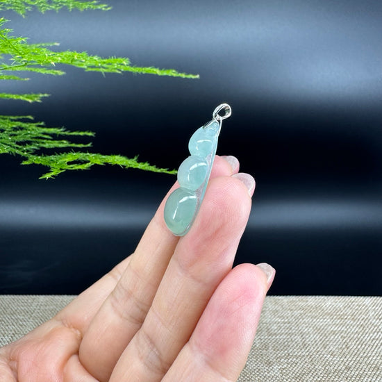RealJade® Co. Genuine Icy Green  Jadeite Jade Bean Necklace With 18K White Gold Bail