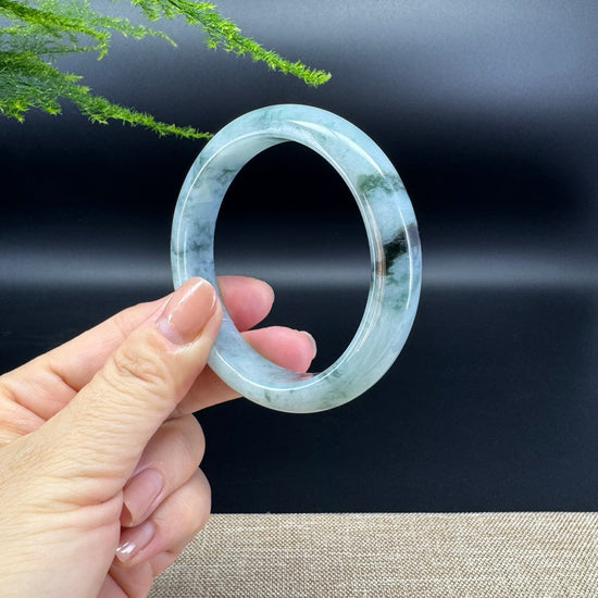 Genuine Burmese Green Jade Jadeite Bangle Bracelet ( 56.8mm )