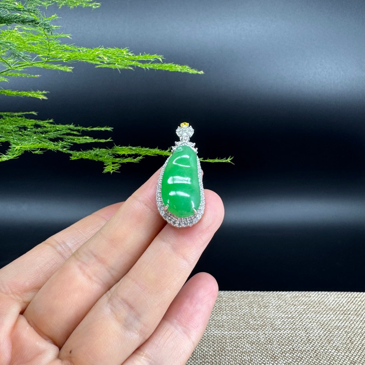 RealJade® Co. Genuine Burmese Green Jadeite Jade Fu Dou Pendant with 18k White Gold Diamond Bail
