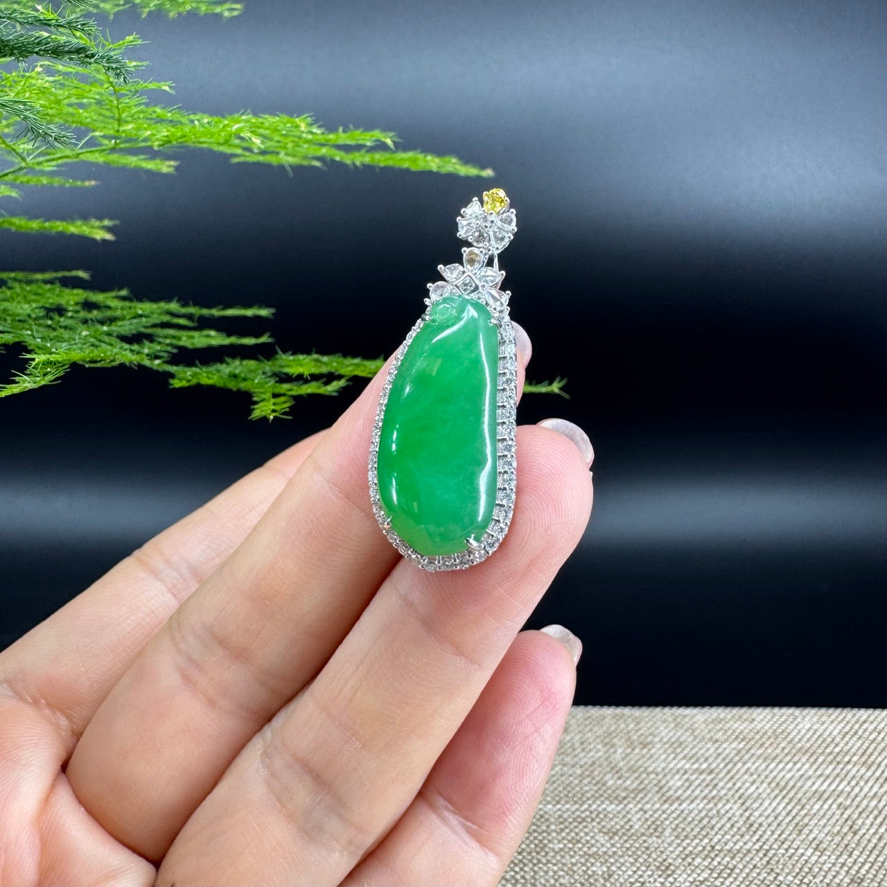 RealJade® Co. Genuine Burmese Green Jadeite Jade Fu Dou Pendant with 18k White Gold Diamond Bail