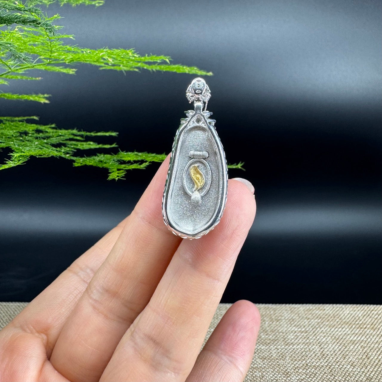 RealJade® Co. Genuine Burmese Green Jadeite Jade Fu Dou Pendant with 18k White Gold Diamond Bail