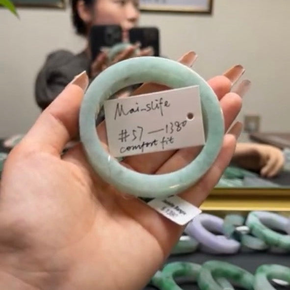 "Live" Natural Apple Green Jadeite Jade Comfor Fit Bangle(05/30/2026)
