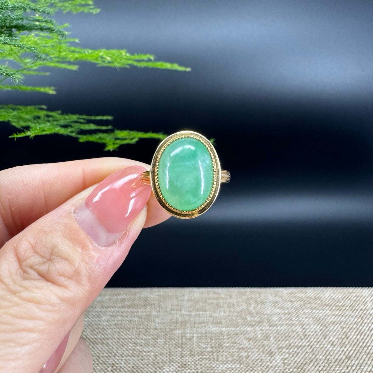 RealJade® "Signature Signet" 18K Yellow Gold Green Jadeite Jade Classic Ring