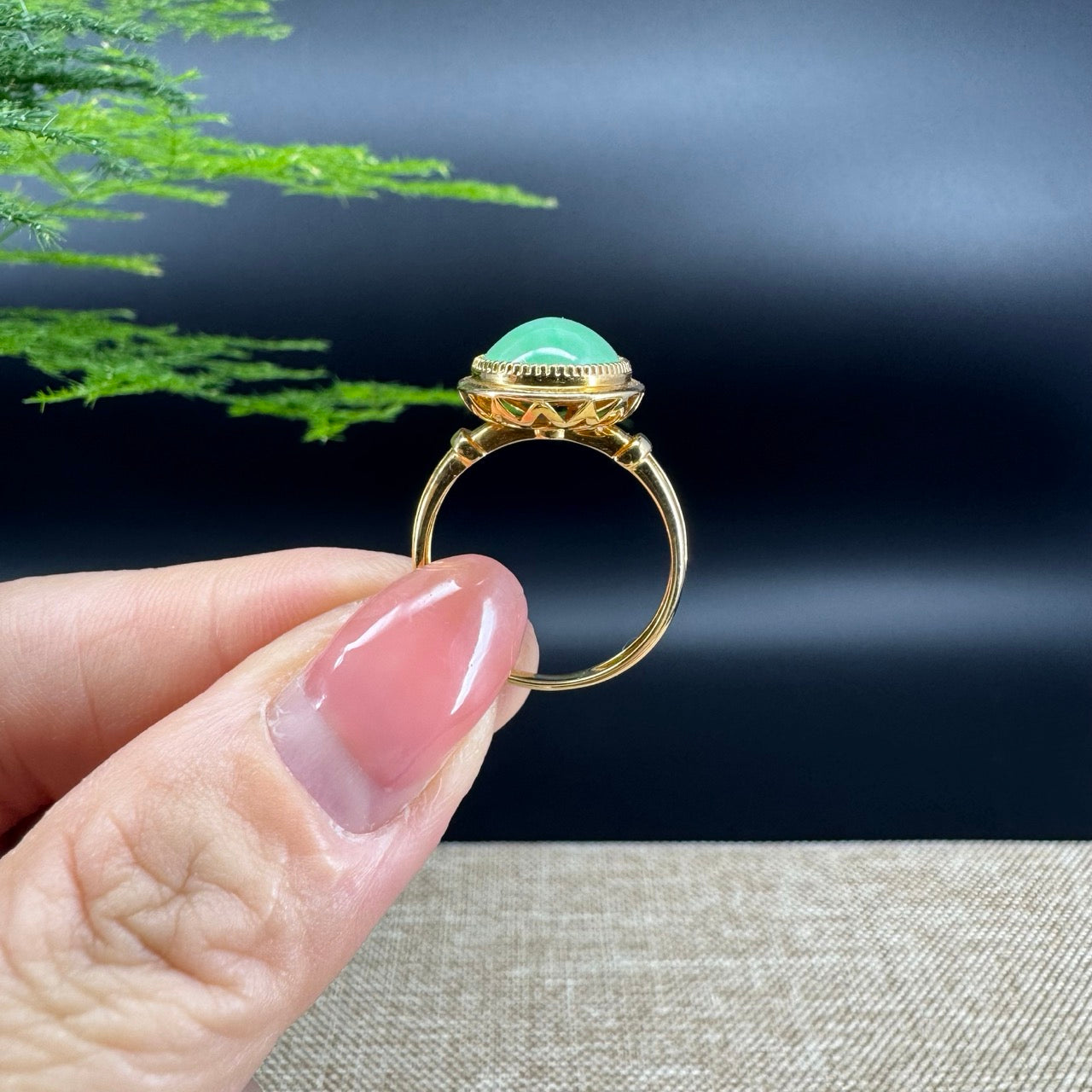 RealJade® "Signature Signet" 18K Yellow Gold Green Jadeite Jade Classic Ring