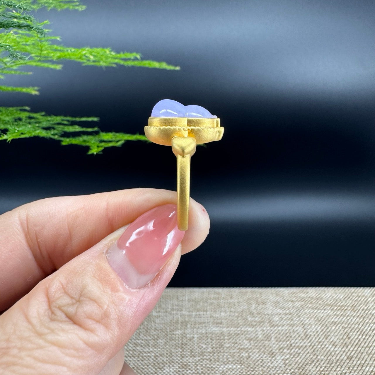 RealJade® "Amelie" 18k Yellow Gold Natural Lavender Jadeite Hulu Ring