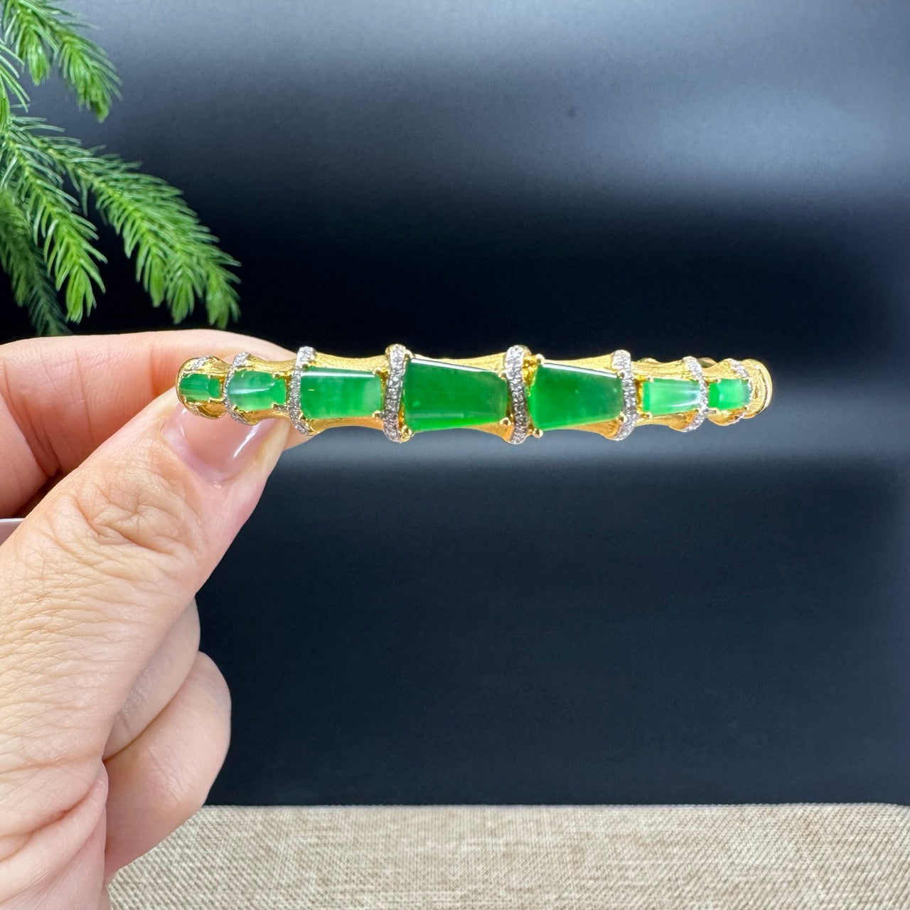 RealJade Luxury 18K Yellow Gold Genuine Green Jadeite Jade Bamboo Bangle