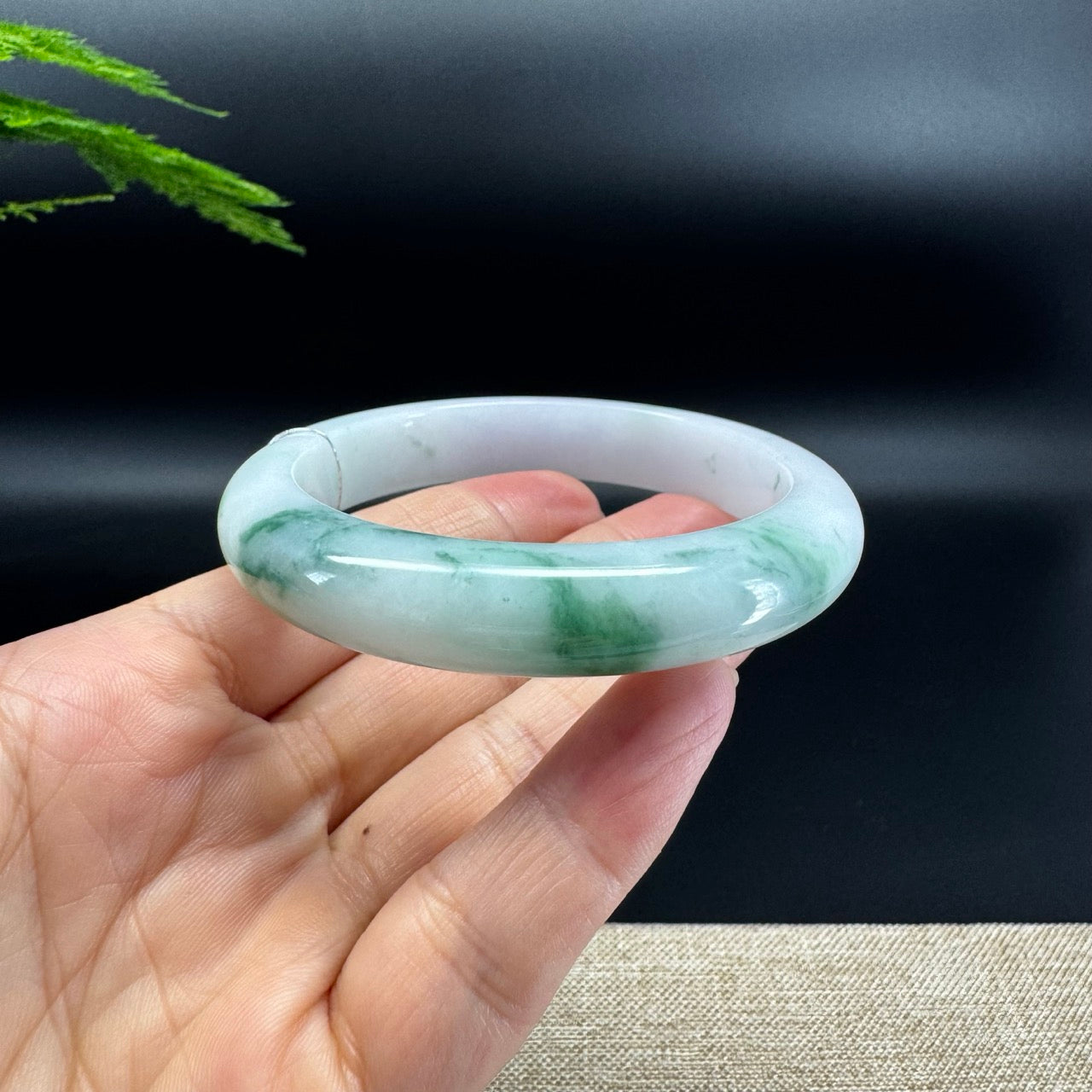 Genuine Burmese Green Flower Jade Jadeite Bangle Bracelet ( 59.4mm )
