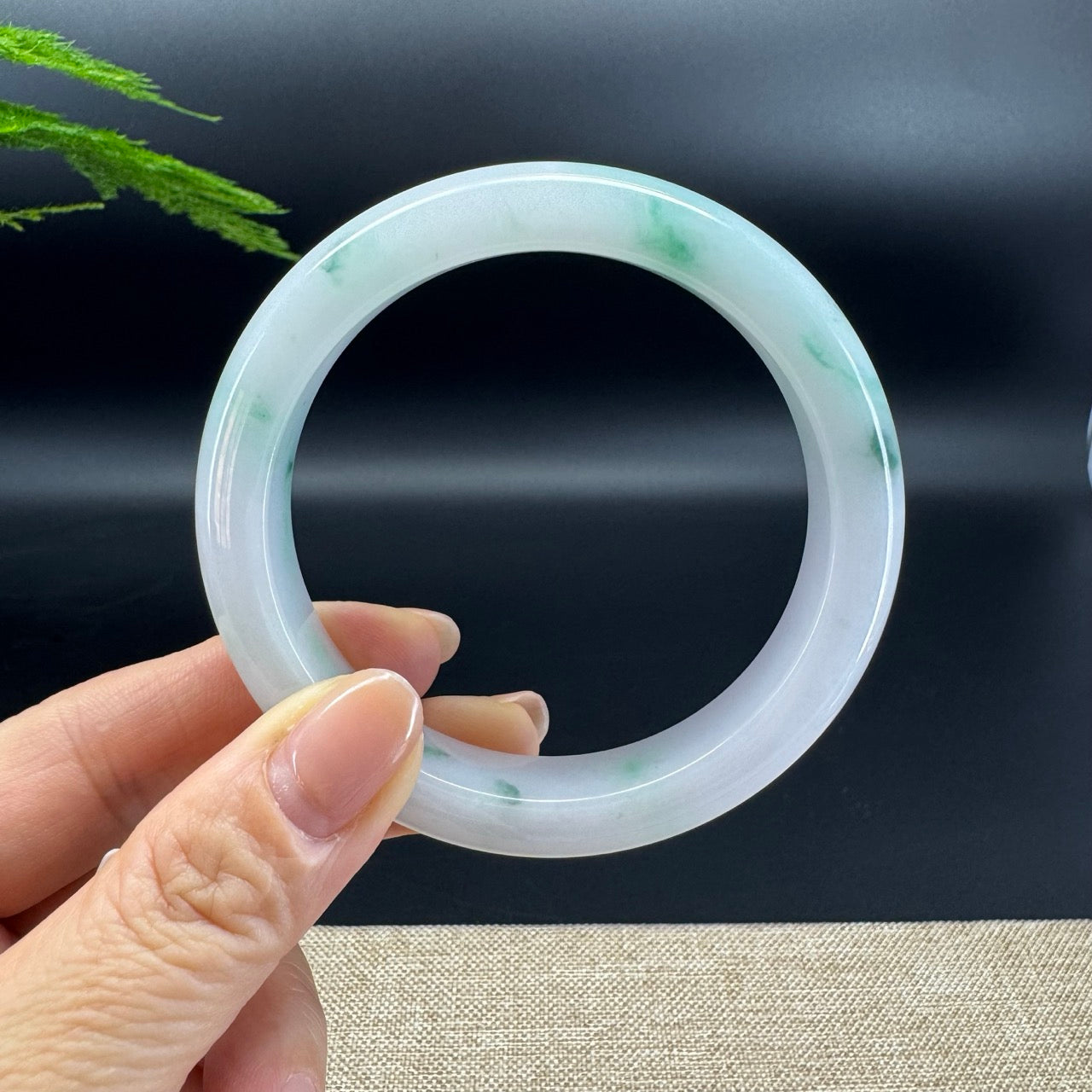 Genuine Burmese Green Flower Jade Jadeite Bangle Bracelet ( 60.4mm )