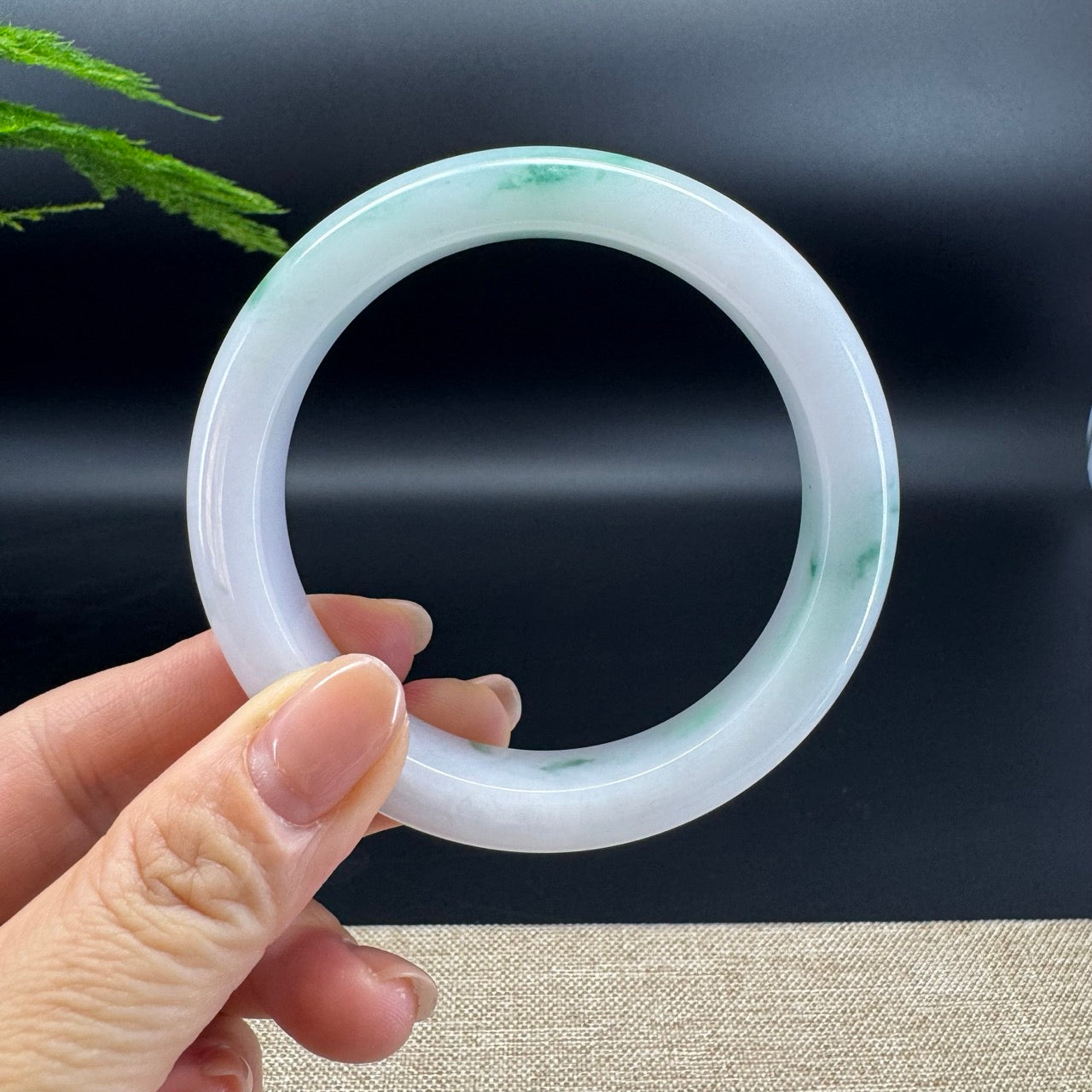 Genuine Burmese Green Flower Jade Jadeite Bangle Bracelet ( 60.4mm )