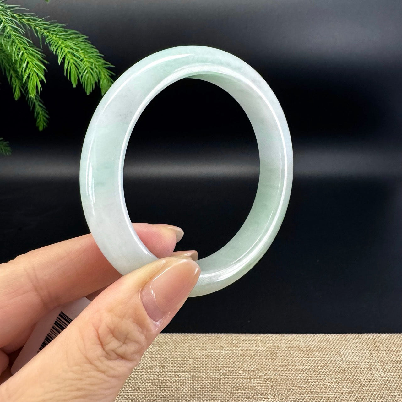 Genuine Burmese Light Green Jade Jadeite Bangle Bracelet ( 60.5mm )