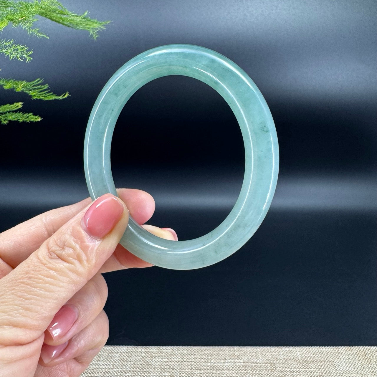 Genuine Burmese Botton Green Jade Jadeite Bangle Bracelet ( 56.2mm )