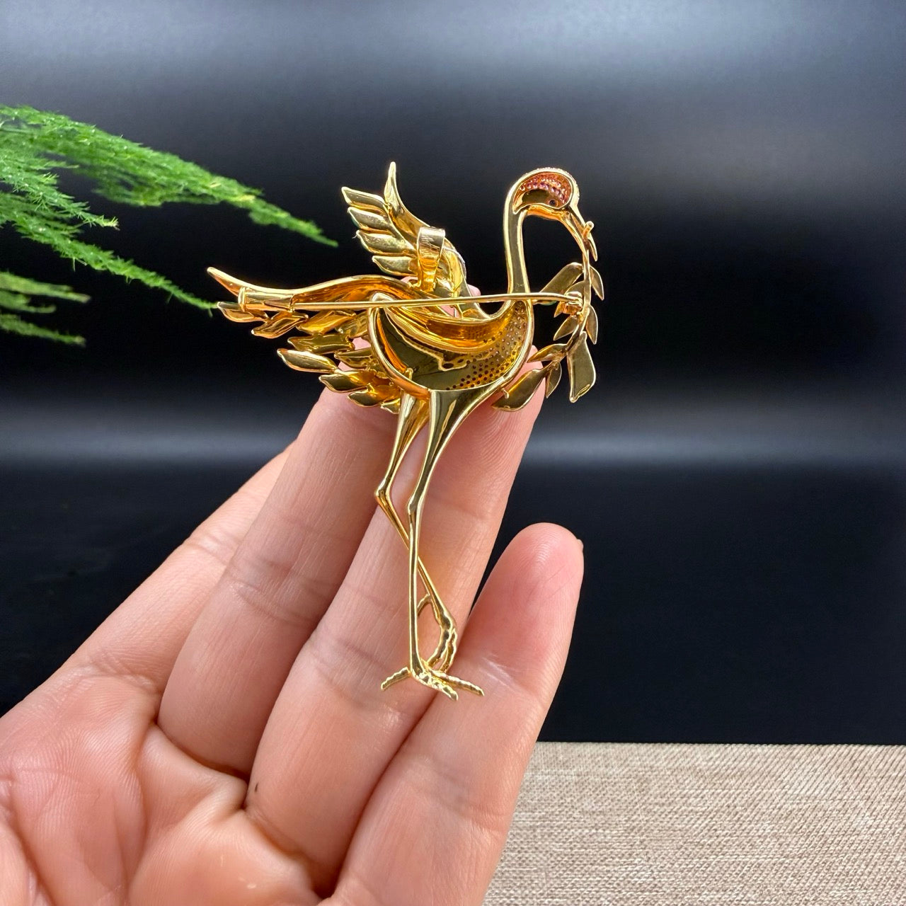 RealJade 18K Yellow Gold Genuine Imperial Green Jadeite Jade Brooch