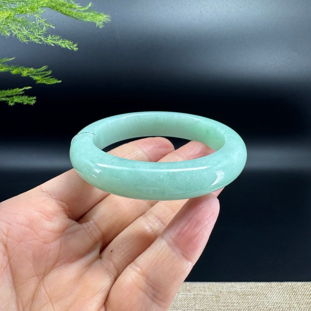Genuine Burmese Green Jade Jadeite Bangle Bracelet ( 53.6mm )