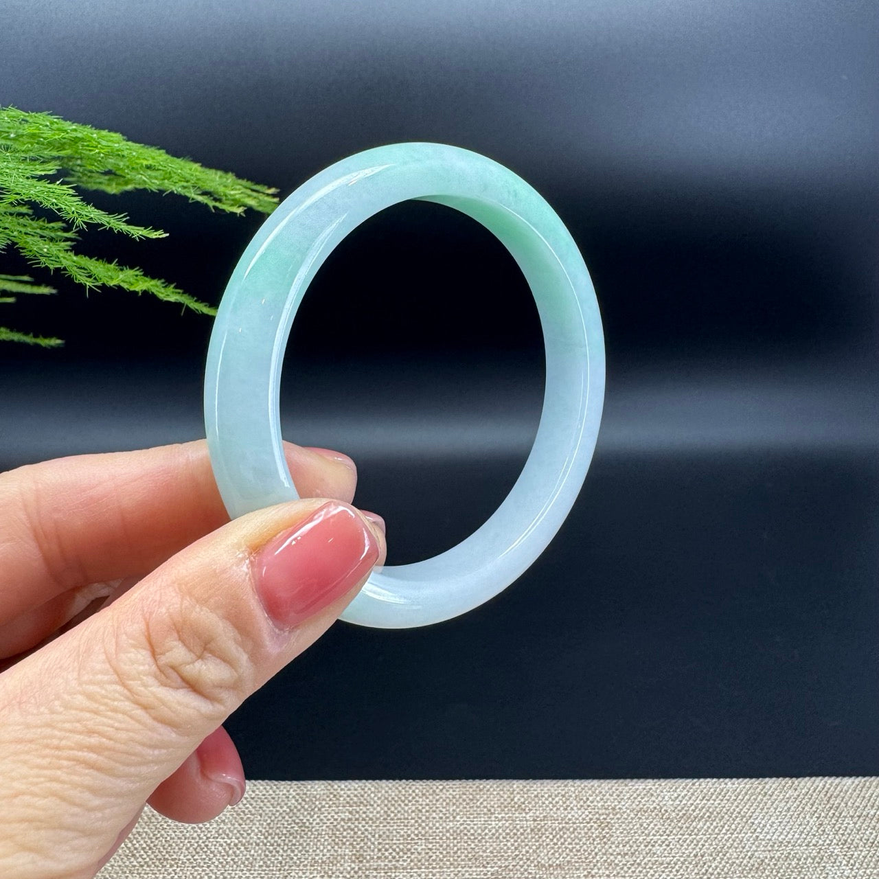 Genuine Burmese White Green (BDQ) Jadeite Bangle Bracelet ( 58.1mm )