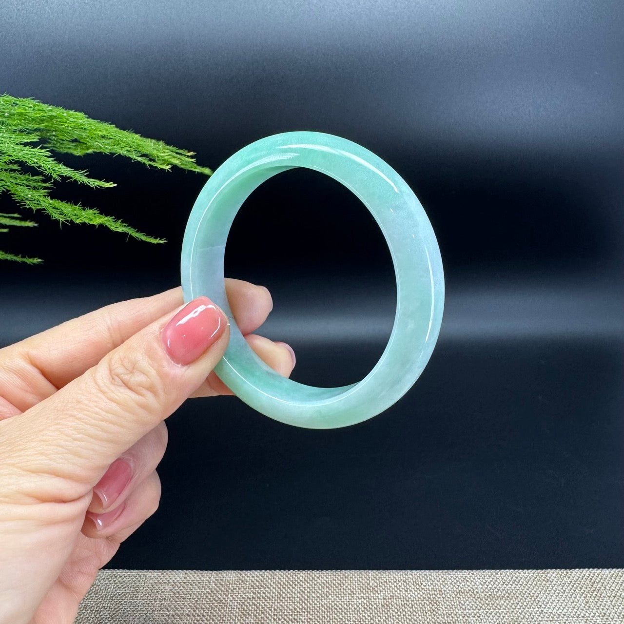 Genuine Burmese Green Jadeite Jade Bangle Bracelet ( 53.9mm )