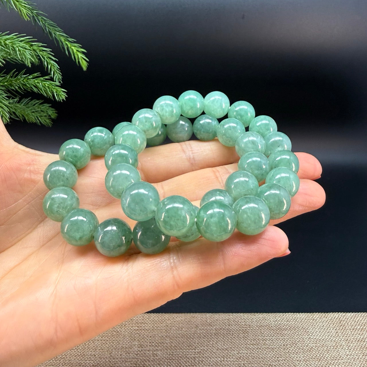 RealJade® Co. Genuine Jadeite Jade Round Green Beads Bracelet (12.3mm)
